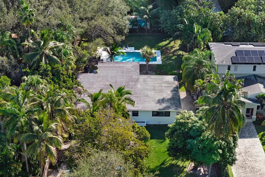 4191 Braganza Ave, Miami, FL 33133 - Image #3