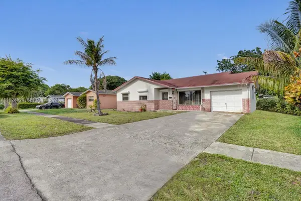4781 NW 19th Ct, Lauderhill, FL 33313