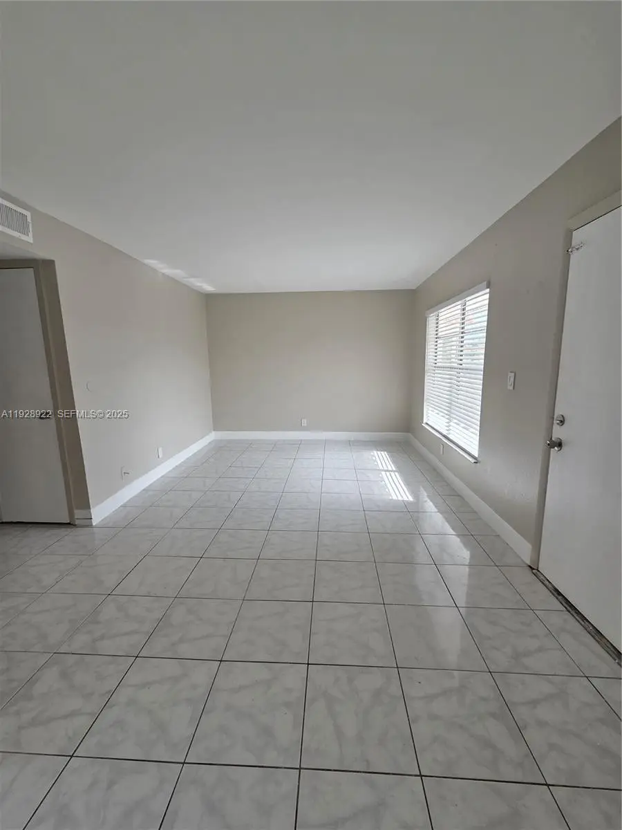1333 S Dixie Hwy #222, Deerfield Beach, FL 33441 - Image #3