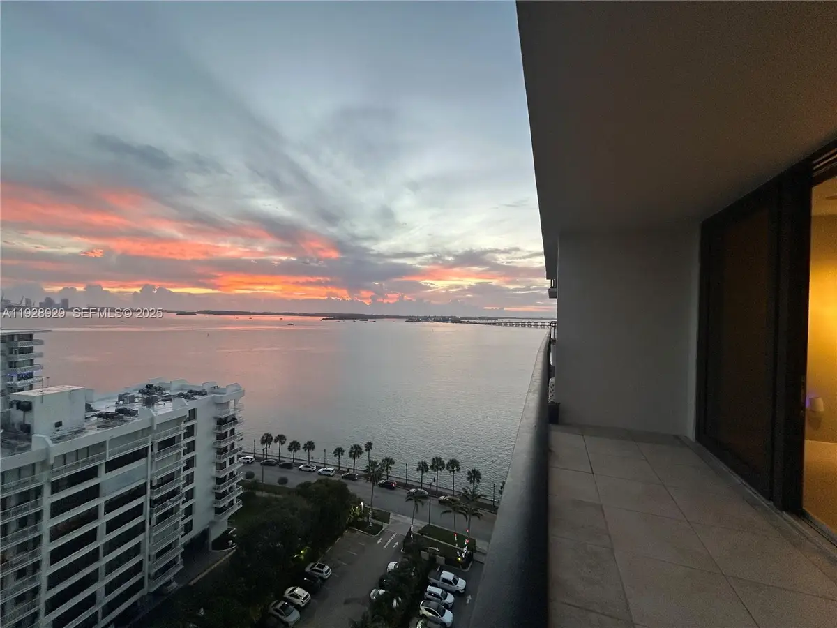 1450 Brickell Bay Dr #1706, Miami, FL 33131 - Image #1