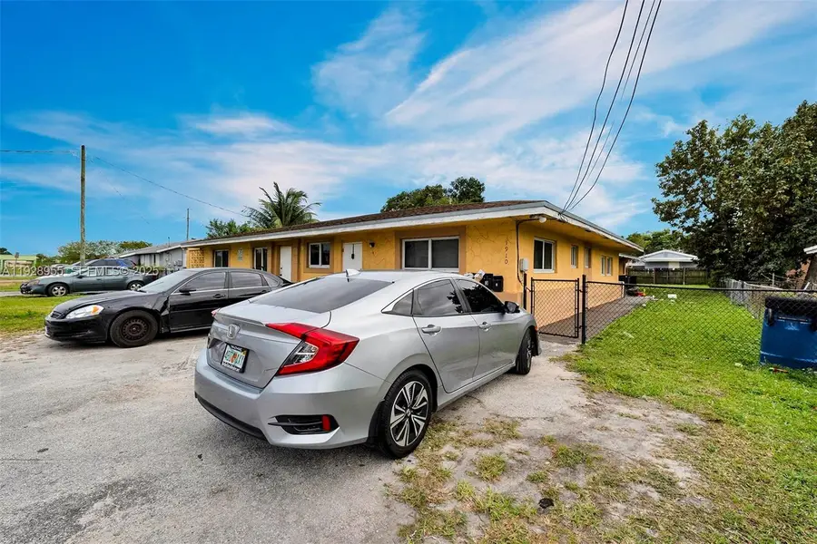 1910 NW 72nd St, Miami, FL 33147 - Image #2