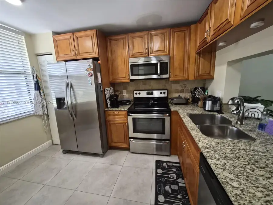 1230 S Military Trl #2015, Deerfield Beach, FL 33442 - Image #3