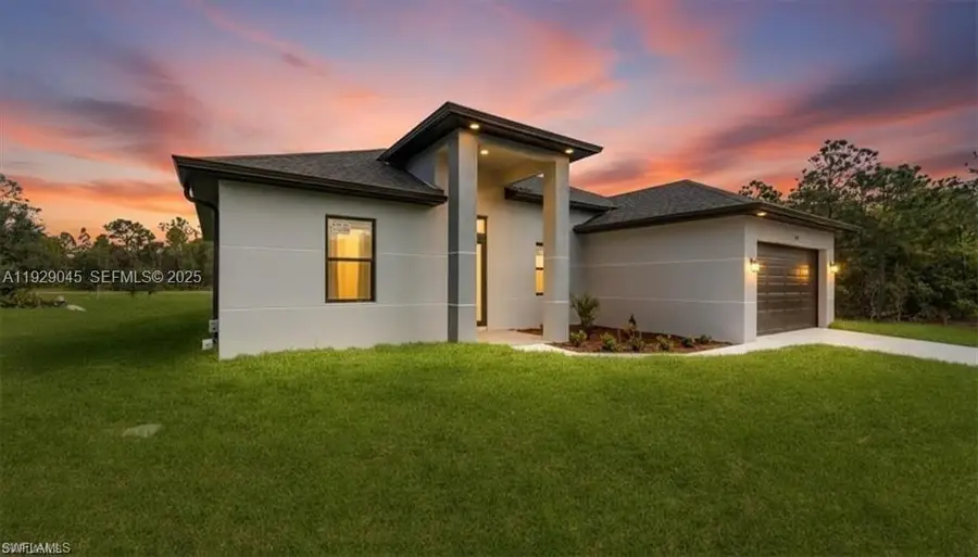 922 Richmond Ave N, Lehigh Acres, FL 33972 - Image #2