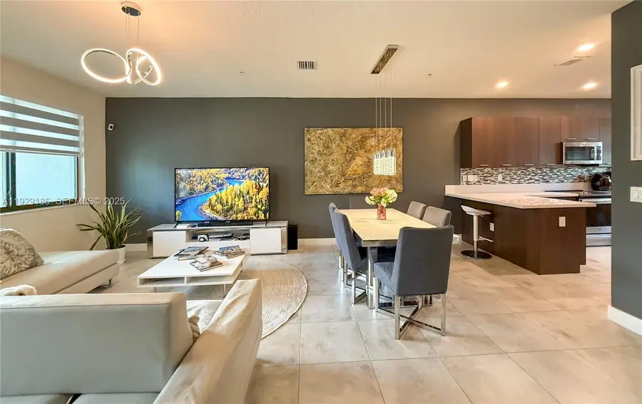 4654 NW 84th Ave, Doral, FL 33166 - Image #2