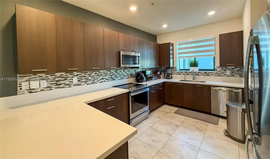 4654 NW 84th Ave, Doral, FL 33166 - Image #3