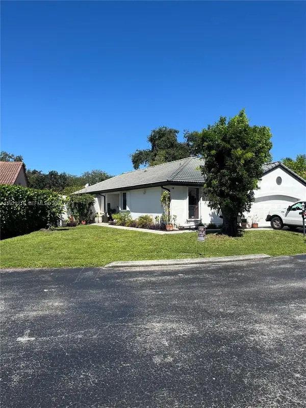 Address Withheld By Seller, Davie, FL 33331