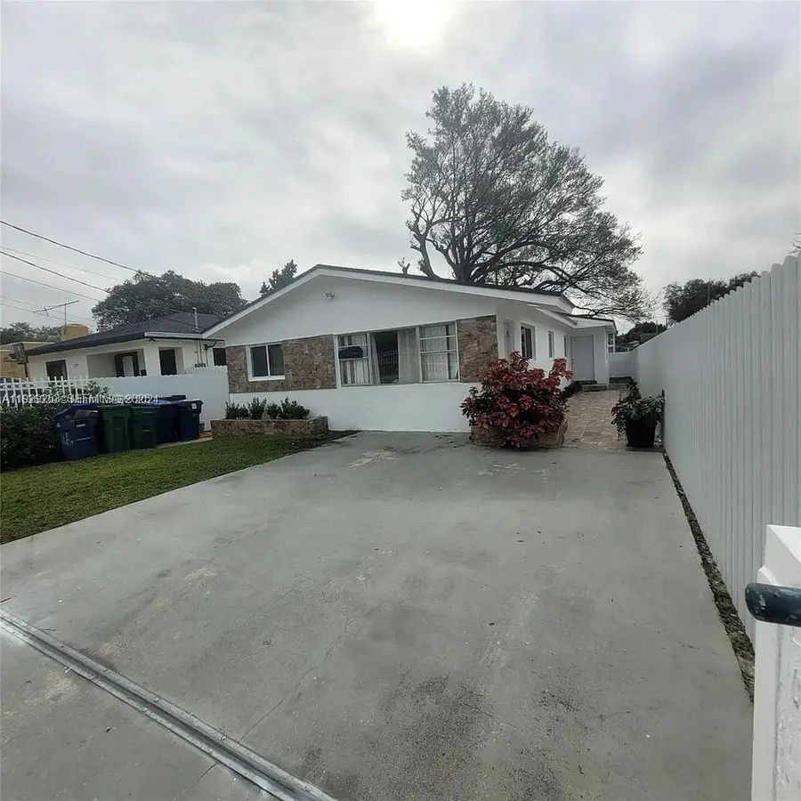 2126 NW 47th Ter, Miami, FL 33142 - Image #3