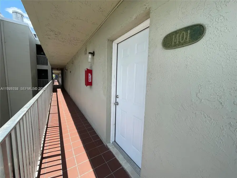 10090 NW 80th Ct #1401, Hialeah Gardens, FL 33016 - Image #3