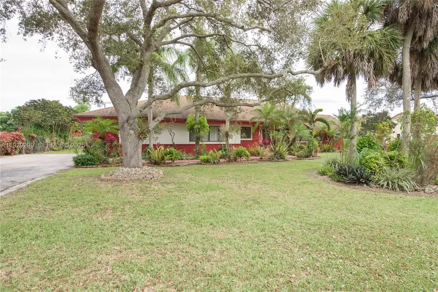 27111 SW 155th Ave, Homestead, FL 33032 - Image #3