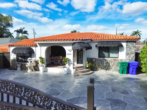 2241 SW 26th St, Miami, FL 33133