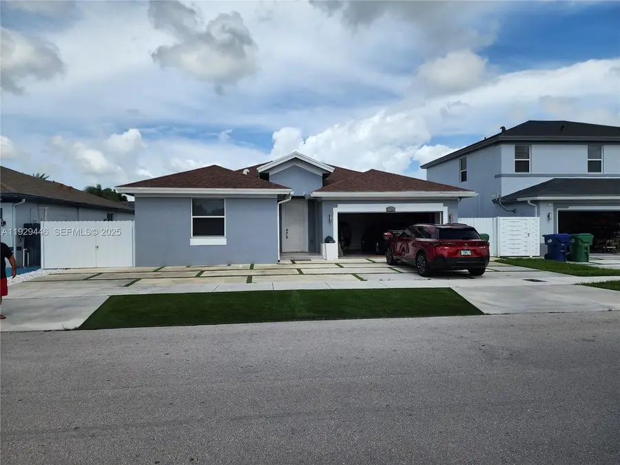 27861 SW 134th Ct, Homestead, FL 33032 - Image #2