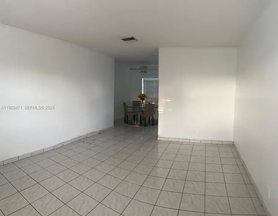 2420 Johnson St #303, Hollywood, FL 33020 - Image #2