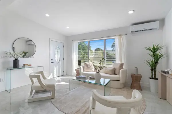 4041 NE 15th Ter, Pompano Beach, FL 33064