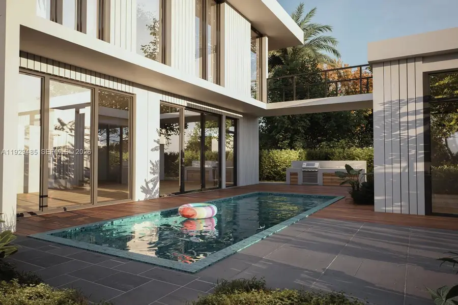 160 NW 39th St, Miami, FL 33127 - #3