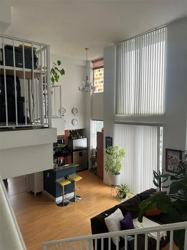 1 Glen Royal Pkwy #1612, Miami, FL 33125