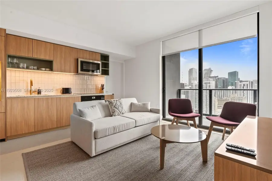 159 NE 6th St #2905, Miami, FL 33132 - Image #3