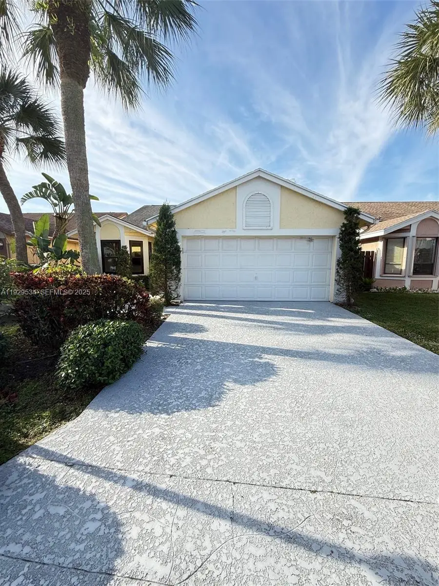 8582 Jared Way, Boca Raton, FL 33433 - Image #1