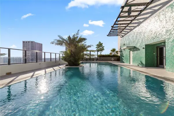 11 NE 6th #2610, Miami, FL 33132