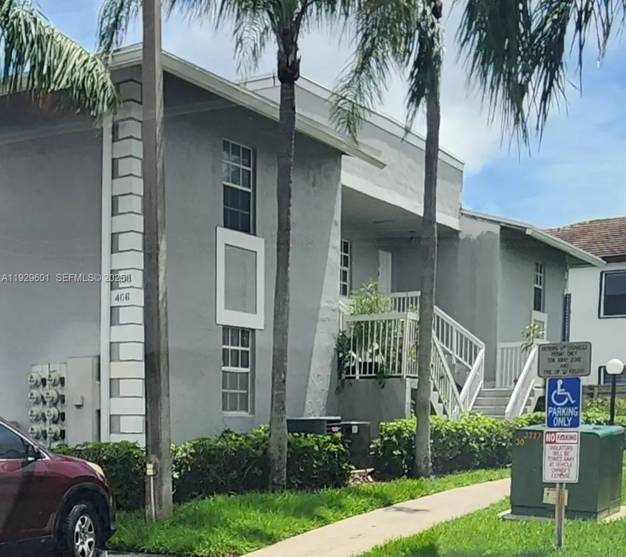 466 NE 210th Cir Ter #201-10, Miami, FL 33179 - #3