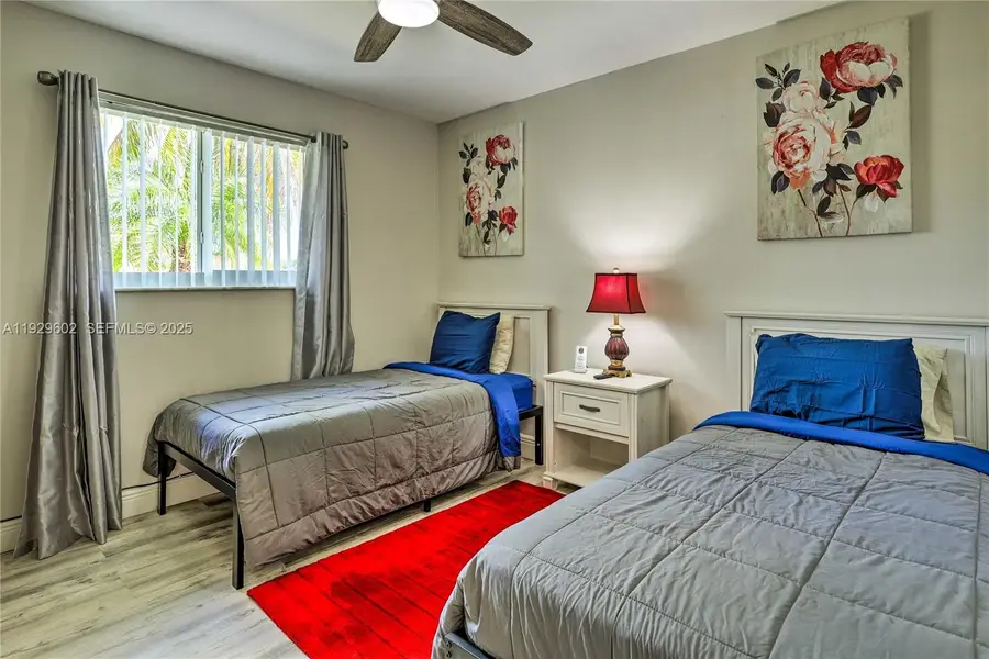 19662 SW 120th Ave, Miami, FL 33177 - Image #2