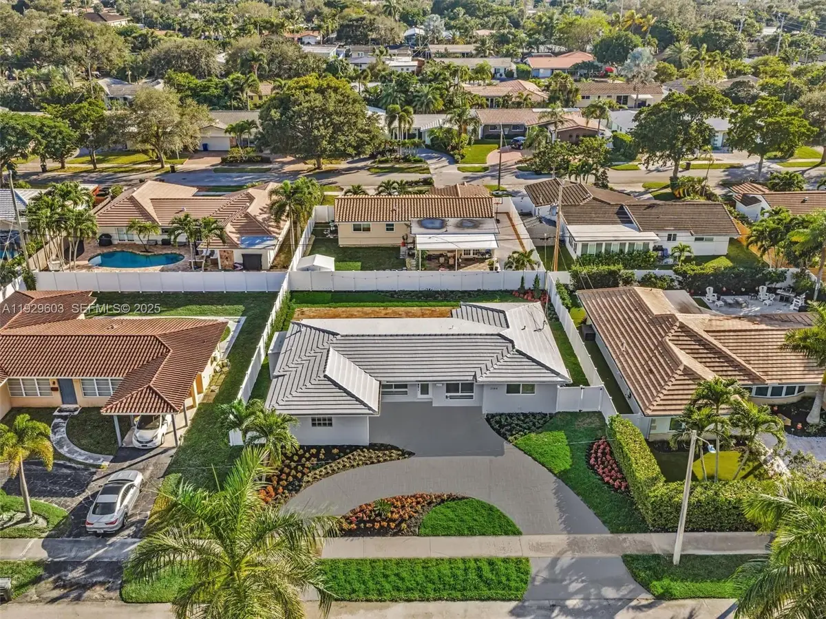 2144 NE 64th St, Fort Lauderdale, FL 33308 - Image #1