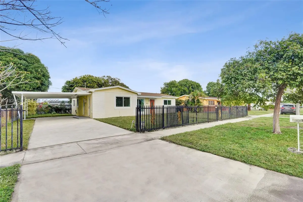 2331 NW 191st St, Miami Gardens, FL 33056 - Image #1