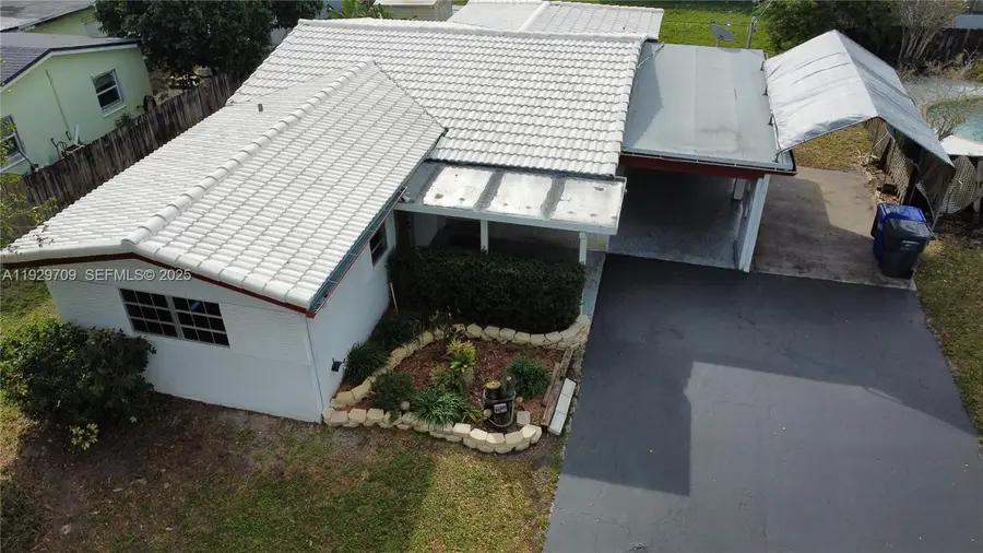 6560 Sherman St, Hollywood, FL 33024 - Image #2