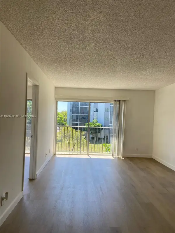 8740 N Sherman Cir #305, Miramar, FL 33025