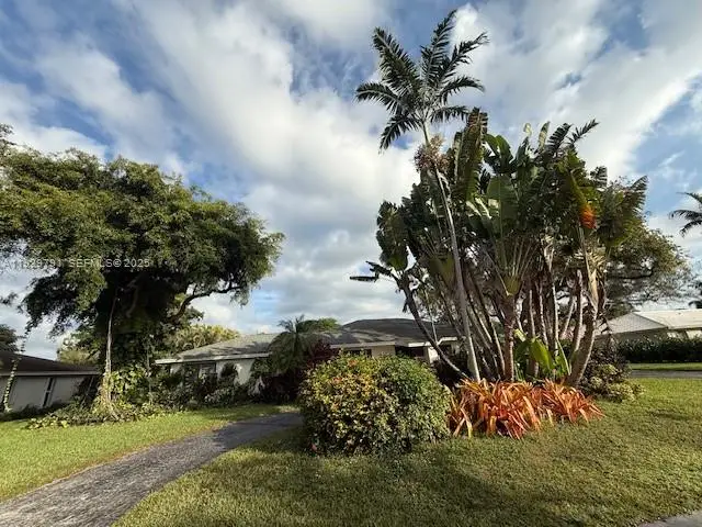 8865 SW 176th Ter, Palmetto Bay, FL 33157 - Image #3