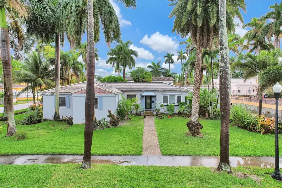 900 Tyler St, Hollywood, FL 33019 - Image #2