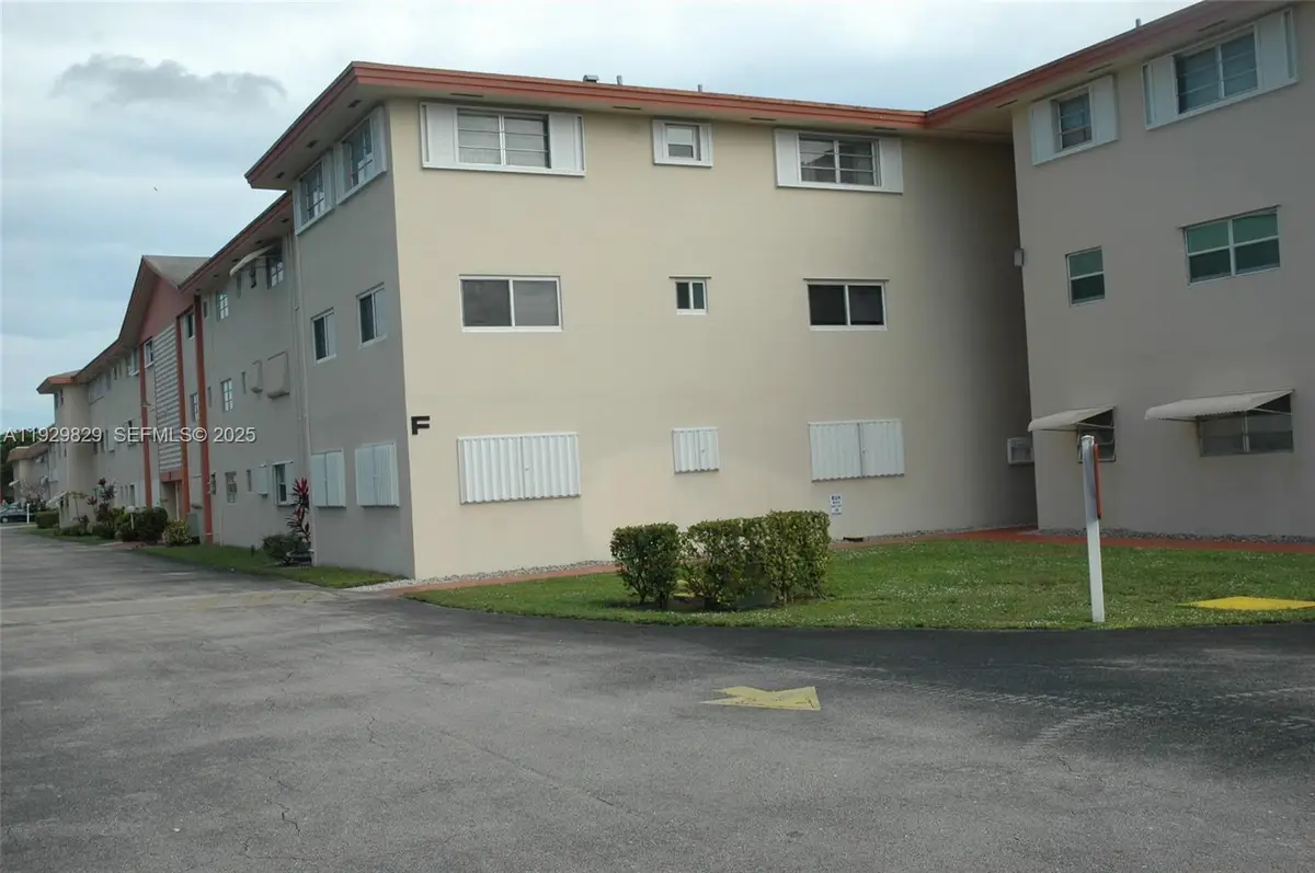 5300 Washington St #F119, Hollywood, FL 33021 - Image #1
