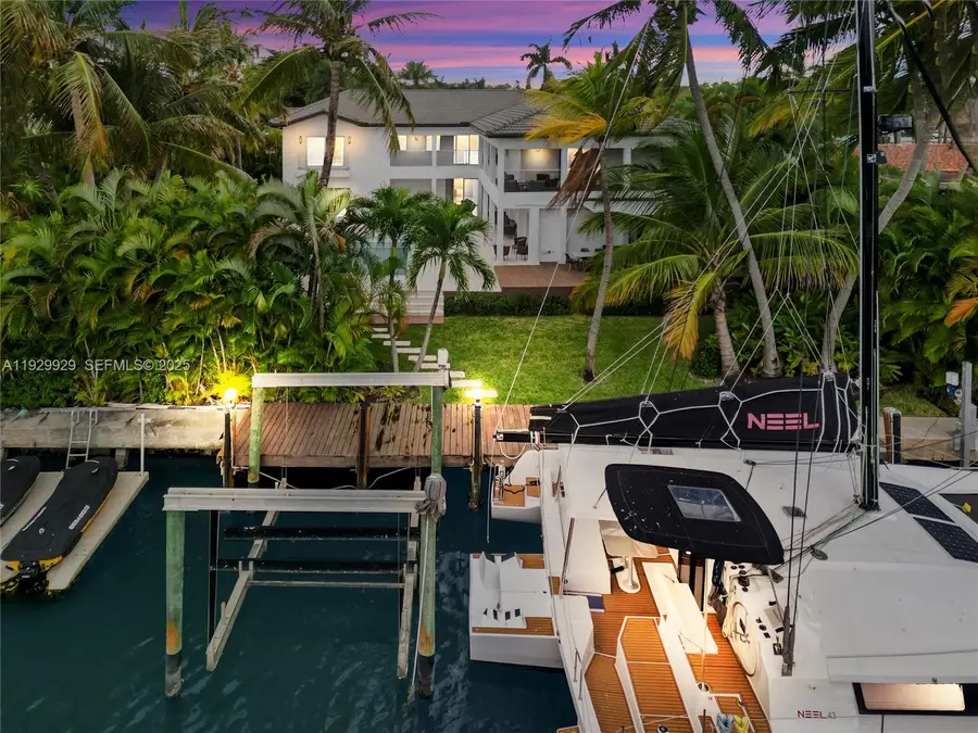 431 Layne Blvd, Hallandale Beach, FL 33009 - Image #2