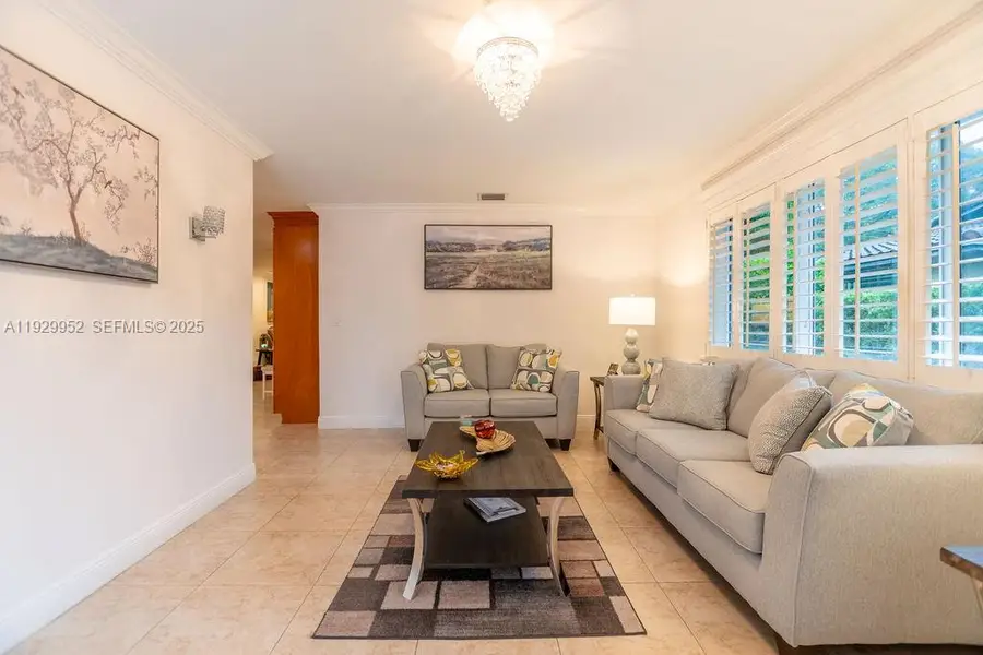 6541 Lake Como Ter, Miami Lakes, FL 33014 - Image #3