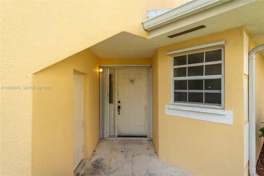 2221 SE 27th Dr #106-B, Homestead, FL 33035 - Image #2