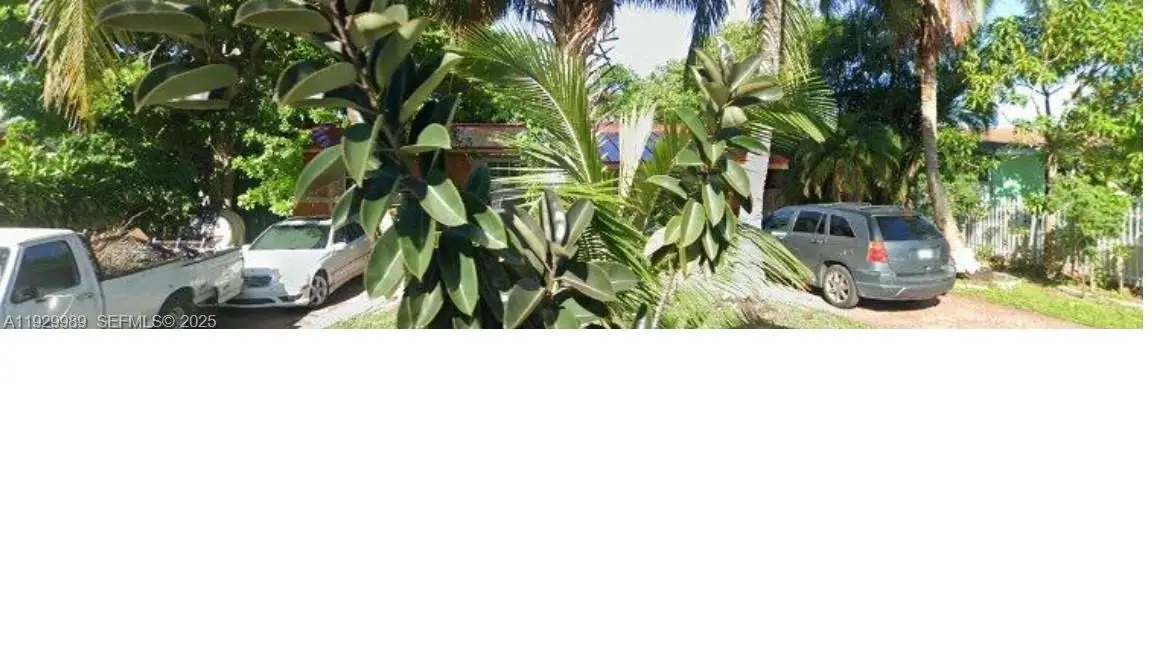 525 Curtis Dr, Opa Locka, FL 33054 - Image #1