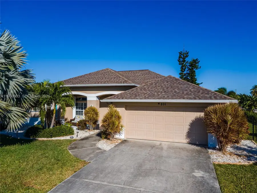 201 SW 35th Street, Cape Coral, FL 33914 - Image #2