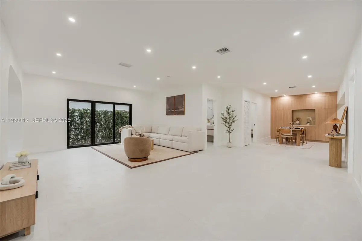 1344 SW 18th St, Miami, FL 33145 - Image #1