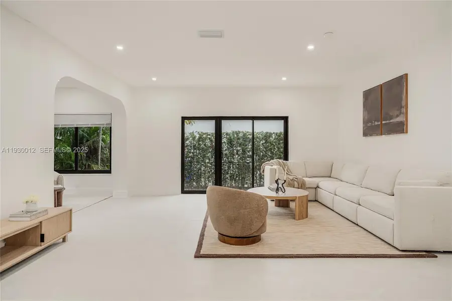 1344 SW 18th St, Miami, FL 33145 - Image #3