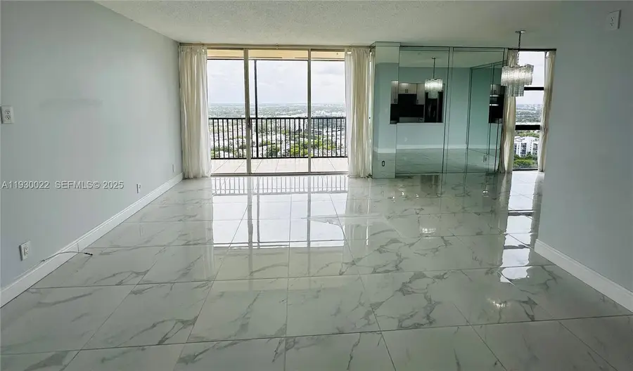 20335 W Country Club Dr #2601, Aventura, FL 33180 - Image #2