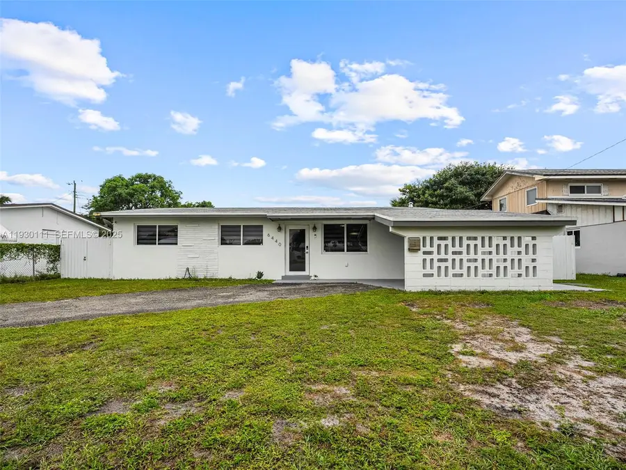 6440 Buchanan St, Hollywood, FL 33024 - Image #3