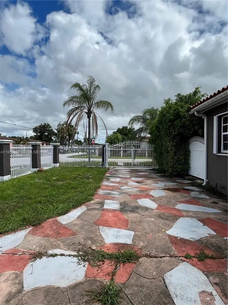 3600 E 5th Ave, Hialeah, FL 33013 - Image #2
