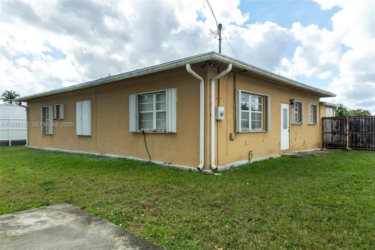 4151 SW 112th Ct, Miami, FL 33165 - Image #1