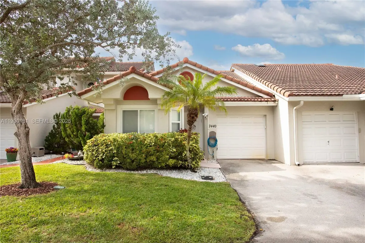 7440 Pinewalk Dr S, Margate, FL 33063 - Image #1