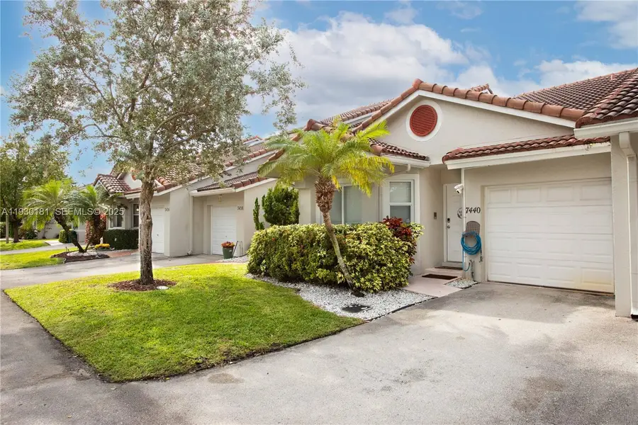 7440 Pinewalk Dr S, Margate, FL 33063 - Image #2