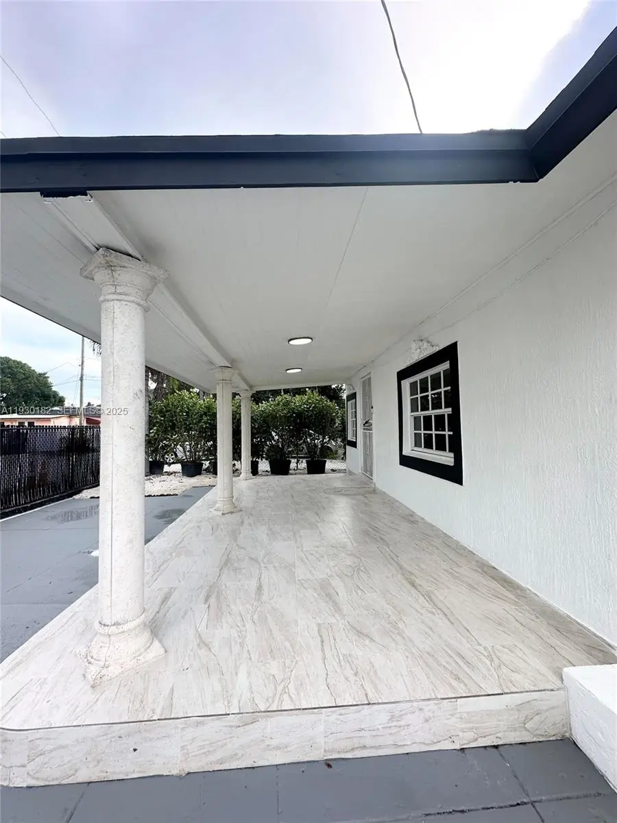 248 SW 18th Ct, Miami, FL 33135 - Image #3