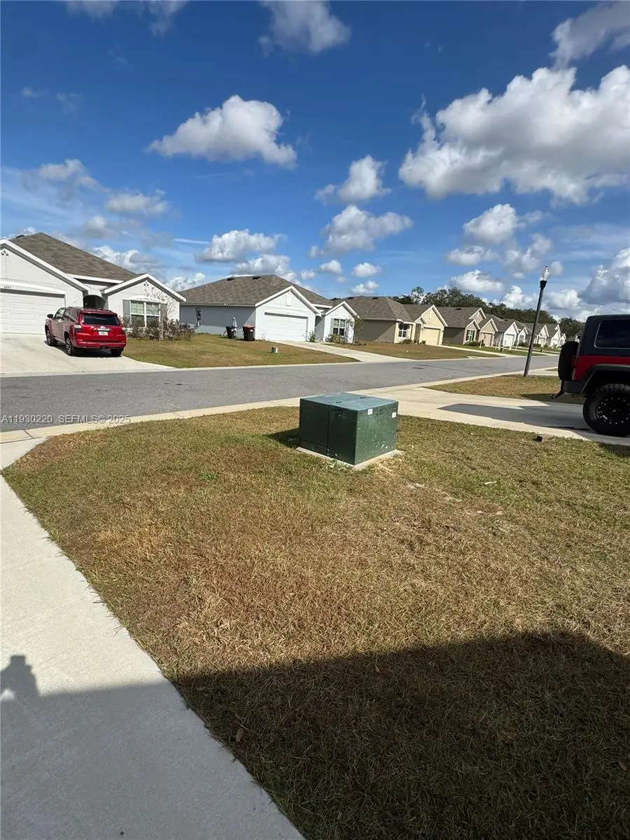 6870 SE 112th Ln, Belleview, FL 34420 - Image #2