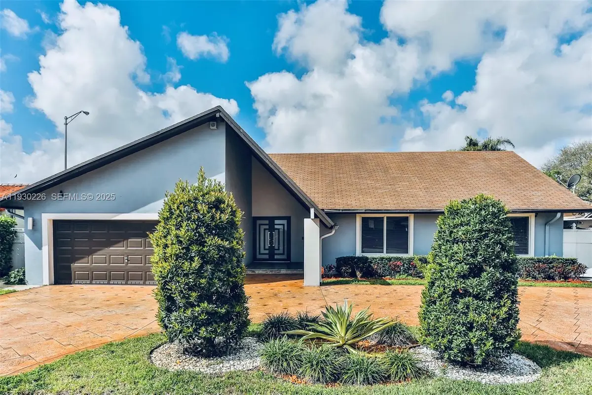 20550 NE 8th Ct, Miami, FL 33179 - Image #1