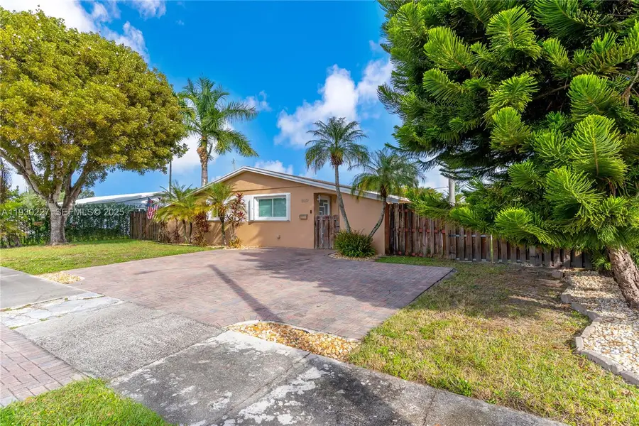 11051 SW 69th Dr, Miami, FL 33173 - Image #3