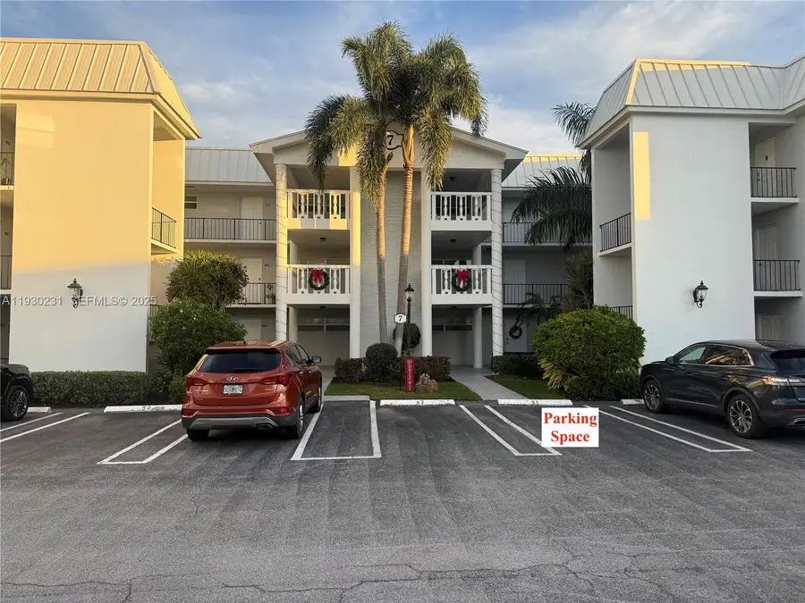 7 Colonial Club Dr #302, Boynton Beach, FL 33435 - Image #2