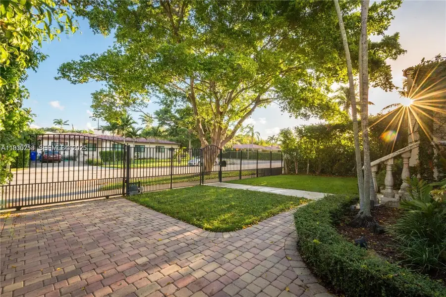 2308 SW 23rd Ter, Miami, FL 33145 - Image #2